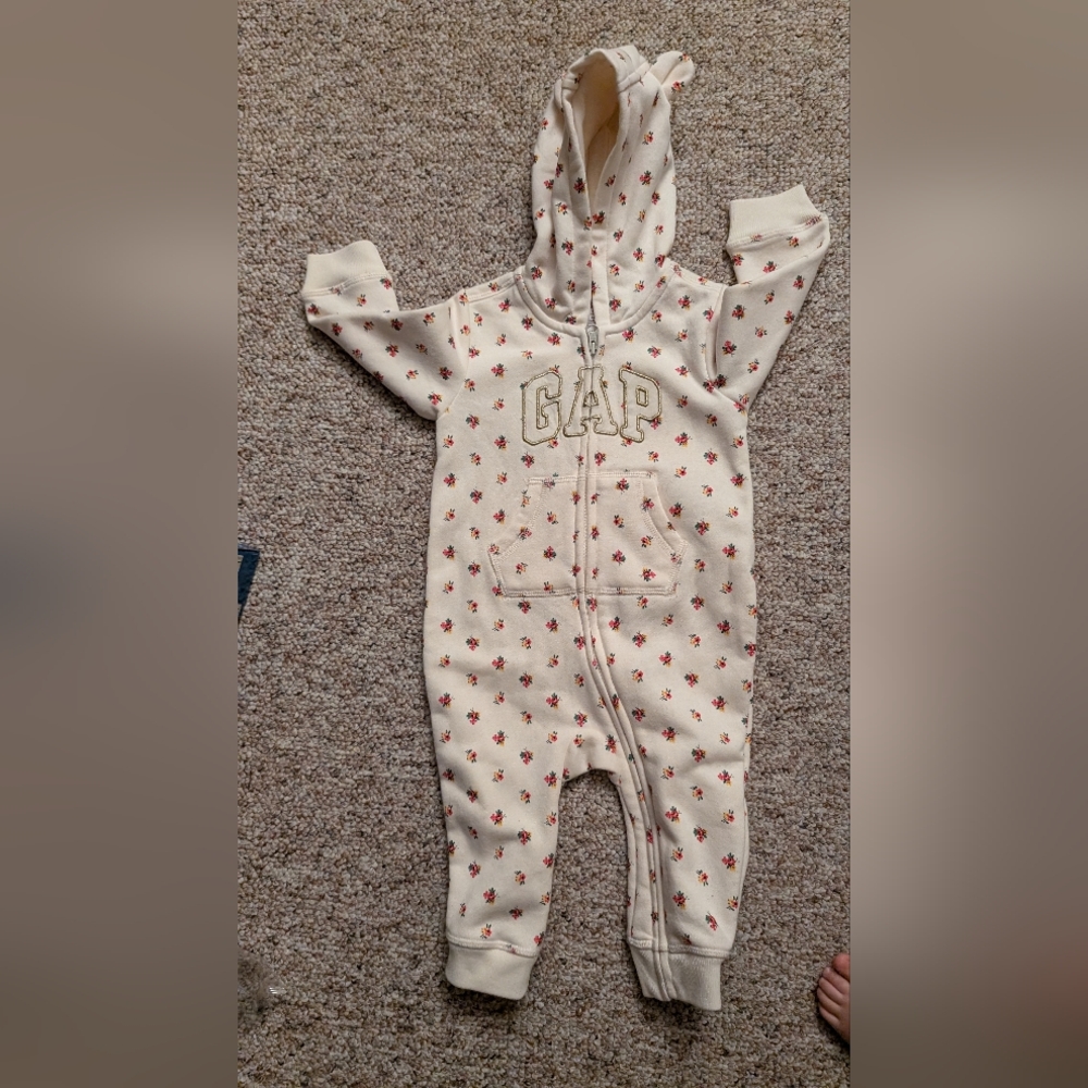 Baby girl zip jumpsuit